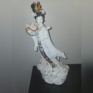 Vintage Oriental Geisha Woman